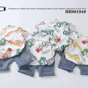 Ultraman-Themed Children’s T-Shirt and Shorts Set