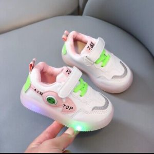 Top Love Children’s LED Light Sneakers