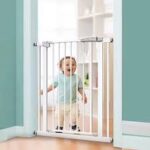 Pressure Fit Gate