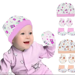 Newborn Baby Hat, Mittens, and Socks Se